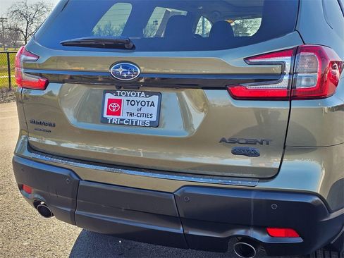 Used 2025 Subaru Ascent Onyx Edition image 47
