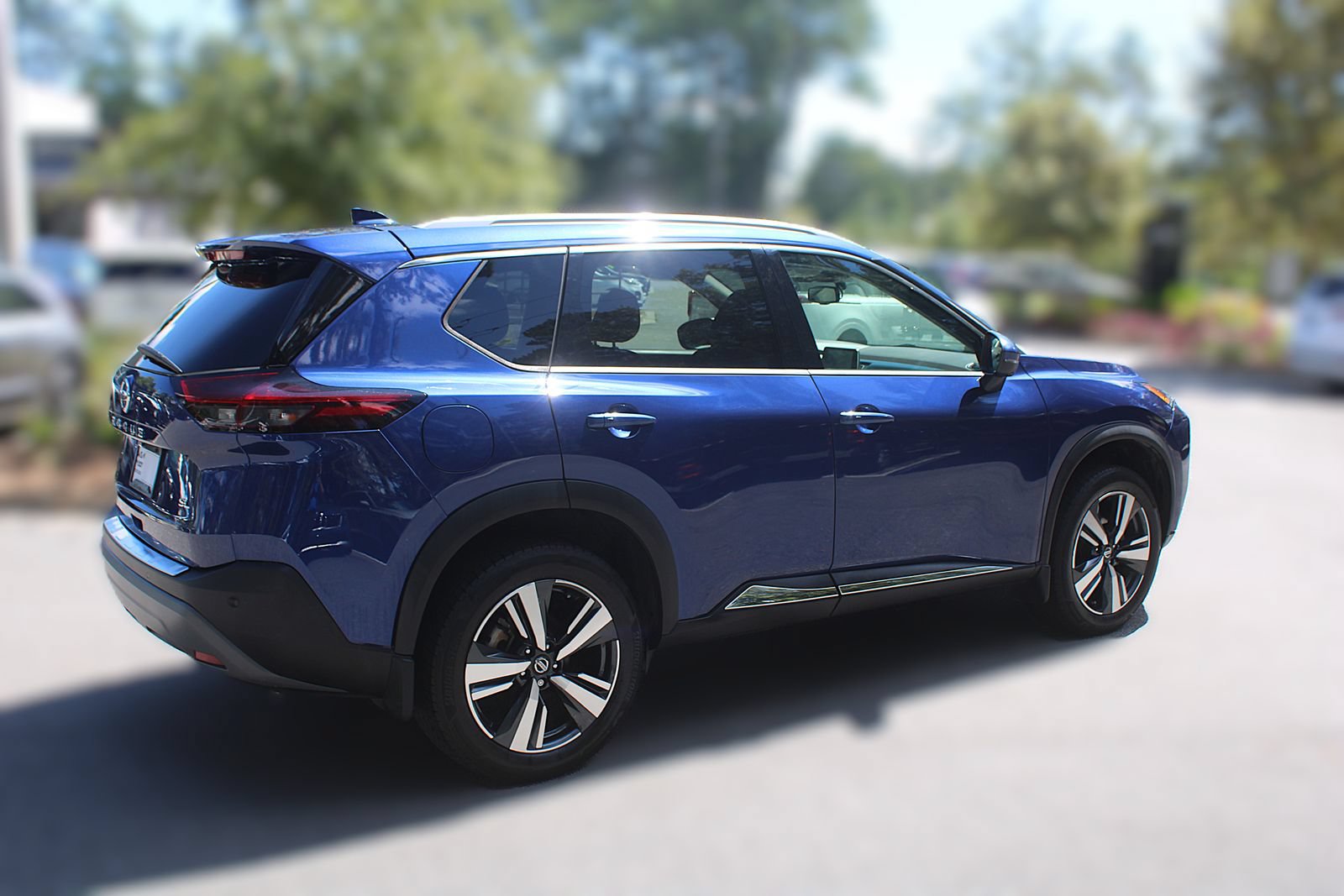 Used 2021 Nissan Rogue SL FWD image 13
