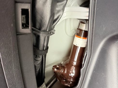 Used 2015 Toyota 4Runner Limited image 35