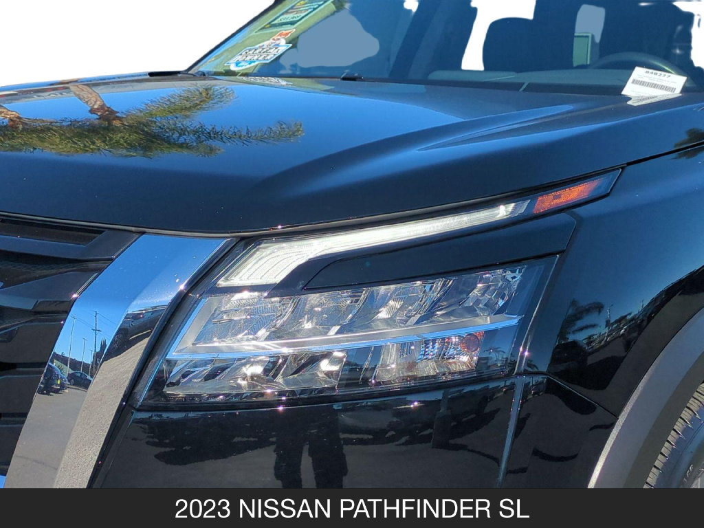 Certified 2023 Nissan Pathfinder SL w/ SL Premium Package FWD image 10