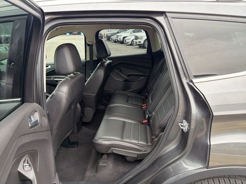 Used 2016 Ford Escape Titanium image 29