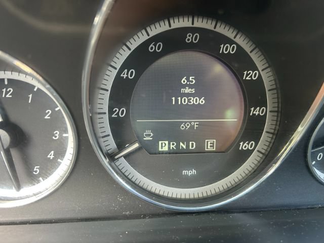 Used 2011 Mercedes-Benz E 550 Coupe image 16