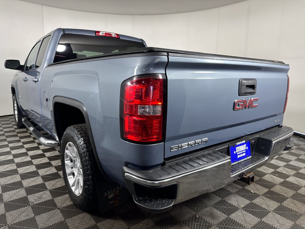 Used 2015 GMC Sierra 1500 SLE w/ SLE Value Package AWD/4WD image 3