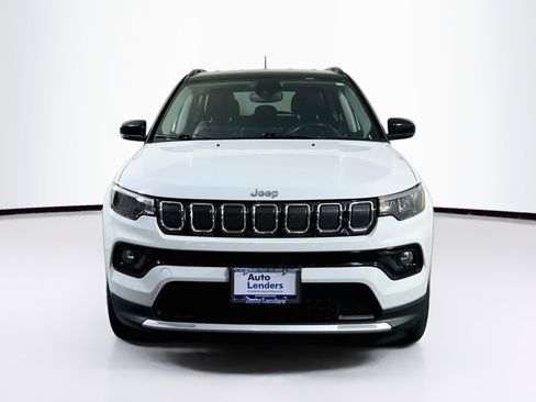 Used 2022 Jeep Compass Limited image 2