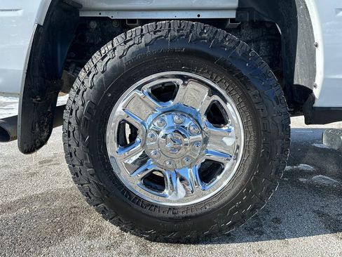Used 2024 RAM 3500 Tradesman w/ Chrome Appearance Group image 45