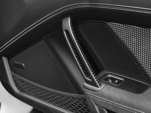 Certified 2025 Porsche 911 GT3 RS RWD image 47