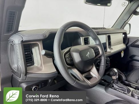 New 2026 Ford Bronco Outer Banks w/ Sasquatch Package AWD/4WD image 9