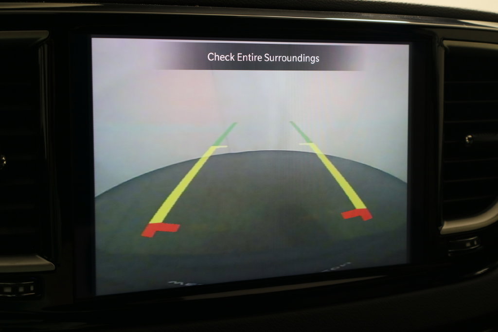 Used 2025 Chrysler Pacifica Select FWD image 37