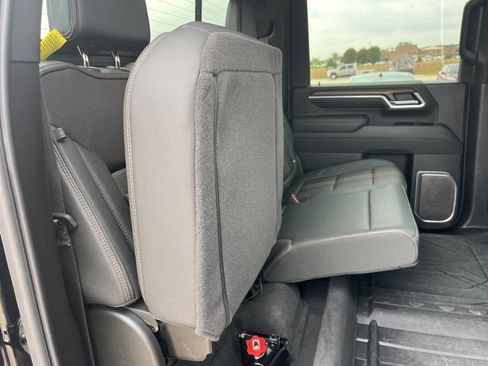 Used 2025 Chevrolet Silverado 2500 High Country w/ Technology Package image 52