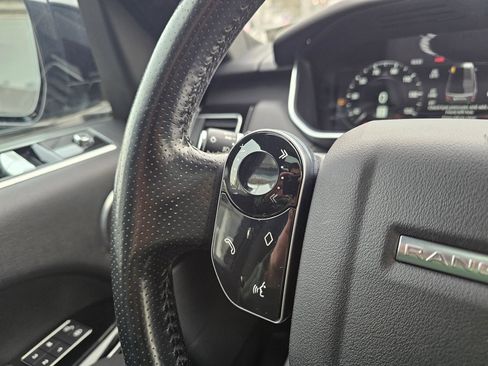 Used 2020 Land Rover Range Rover Sport HSE image 19