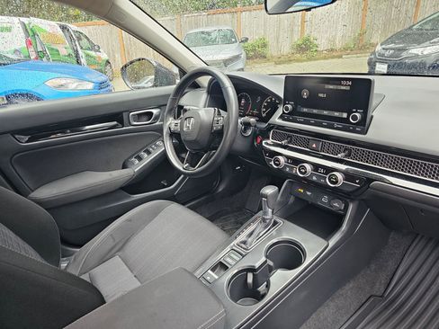 Used 2023 Honda Civic EX image 10