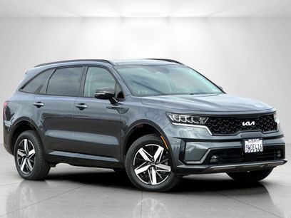 Used 2023 Kia Sorento EX w/ Panoramic Sunroof Package