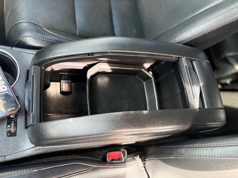 Used 2019 Toyota Highlander Limited AWD/4WD image 30