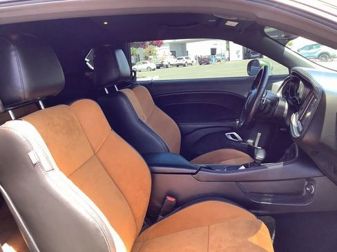 Used 2022 Dodge Challenger GT w/ Plus Package image 29