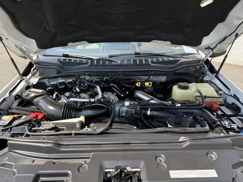 Used 2019 Ford F350 Limited AWD/4WD image 37