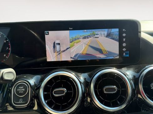 Certified 2023 Mercedes-Benz GLA 250 4MATIC image 23