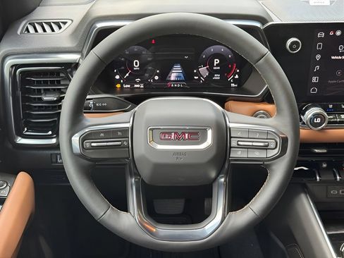 New 2026 GMC Canyon AT4 w/ Technology Plus Package AWD/4WD image 14