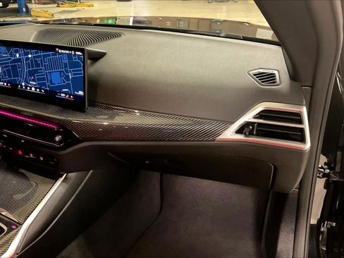 Used 2025 BMW M4 Competition w/ Executive Package image 17