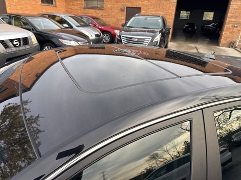 Used 2011 Cadillac CTS Premium image 10