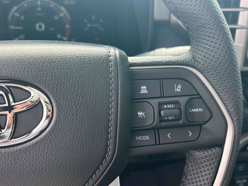 New 2026 Toyota Tundra Limited AWD/4WD image 22