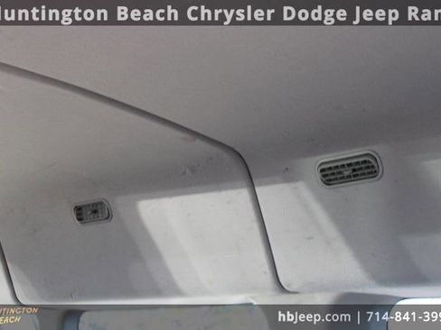 Used 2023 Ford Transit 350 XLT image 37