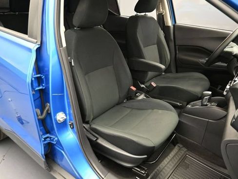Used 2024 Nissan Kicks S FWD image 28