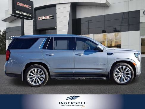 Used 2024 GMC Yukon Denali w/ Advanced Technology Package image 10