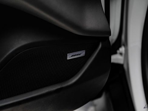 Used 2020 Porsche Taycan Turbo S image 74