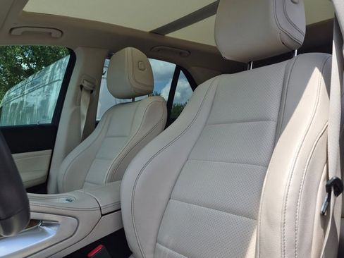 Used 2022 Mercedes-Benz GLE 350 image 8