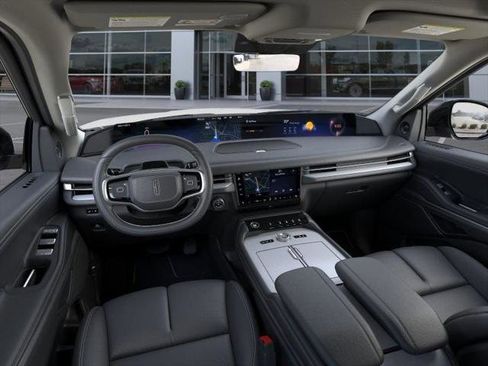 New 2026 Lincoln Navigator L Reserve AWD/4WD image 9