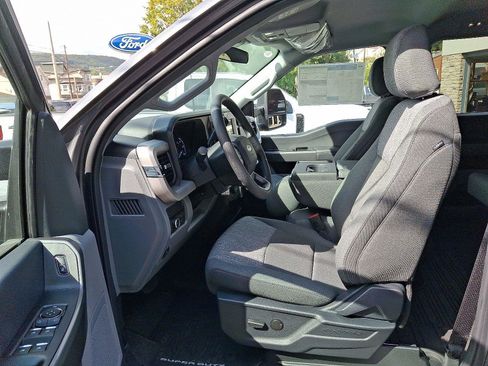 New 2026 Ford F250 XLT w/ 360-Degree Camera Package image 9