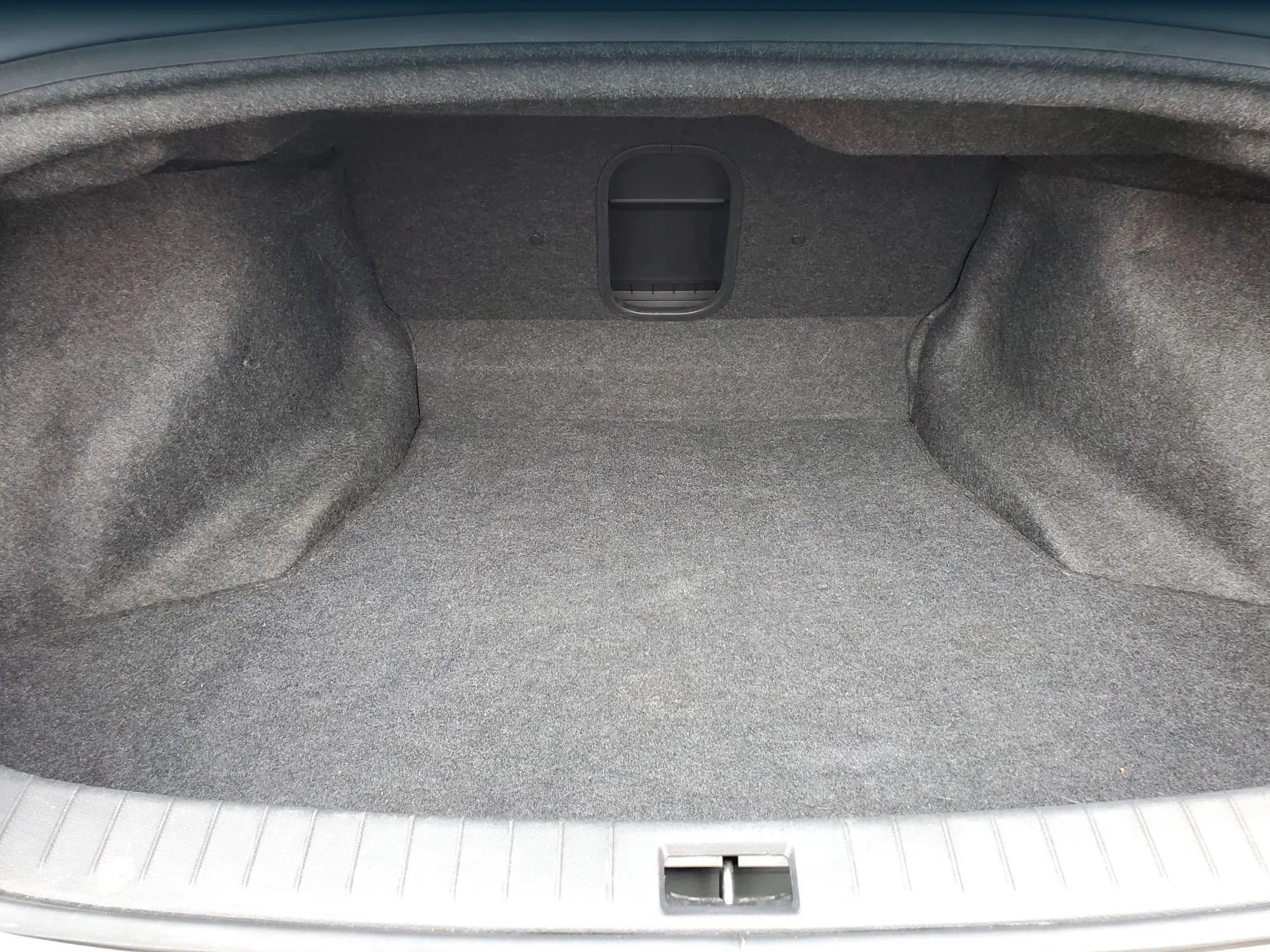 Used 2015 INFINITI Q50 RWD image 52