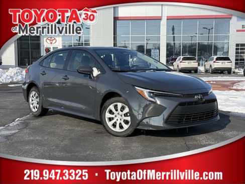 Used 2026 Toyota Corolla LE image 1