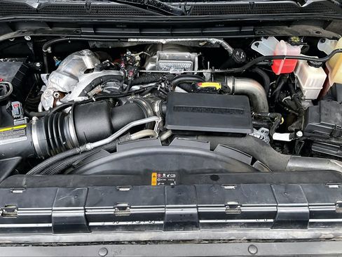 Used 2022 GMC Sierra 2500 AT4 w/ AT4 Preferred Package AWD/4WD image 31
