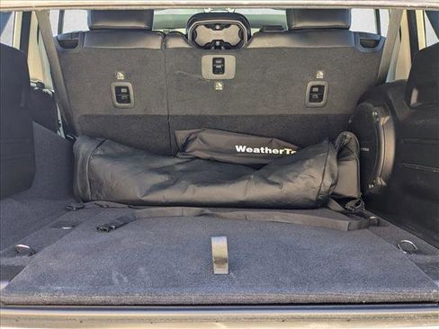 Used 2021 Jeep Wrangler Unlimited Rubicon AWD/4WD image 7