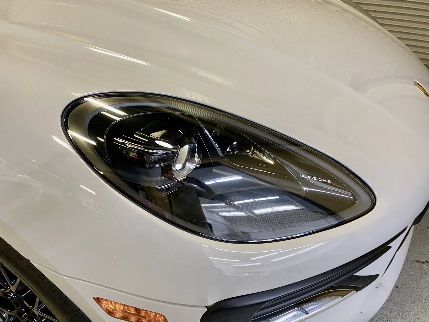 Used 2021 Porsche Macan GTS AWD/4WD image 30