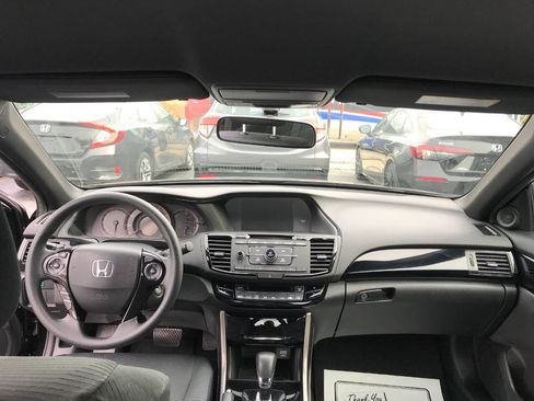 Used 2016 Honda Accord LX-S image 10
