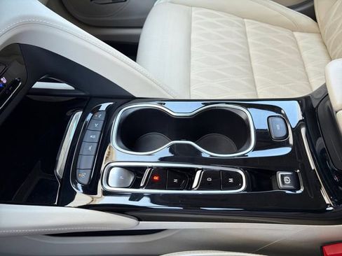 Certified 2023 Buick Envision Avenir image 25