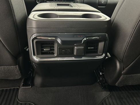 Used 2022 Chevrolet Silverado 3500 LTZ w/ LTZ Convenience Package image 22