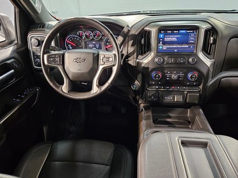 Used 2021 Chevrolet Silverado 1500 LT Trail Boss w/ Convenience Package II AWD/4WD image 9