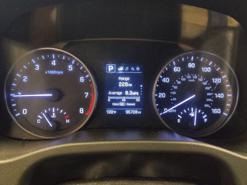 Used 2018 Hyundai Elantra Limited FWD image 23