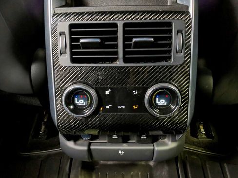 Used 2021 Land Rover Range Rover Sport SVR AWD/4WD image 27