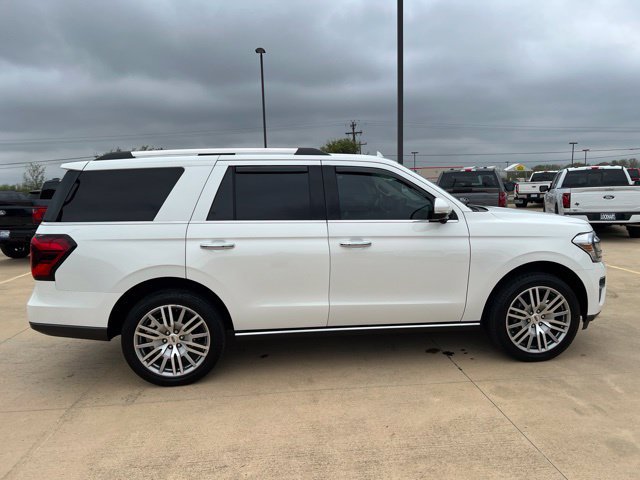 Used 2023 Ford Expedition Limited AWD/4WD image 9