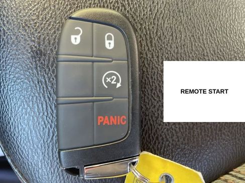 Used 2024 Jeep Compass Limited image 23