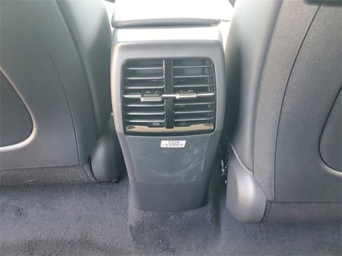 New 2025 Kia Niro Wind w/ Wind Preserve Package image 12