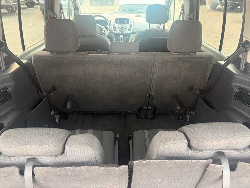 Used 2015 Ford Transit Connect XLT FWD image 9