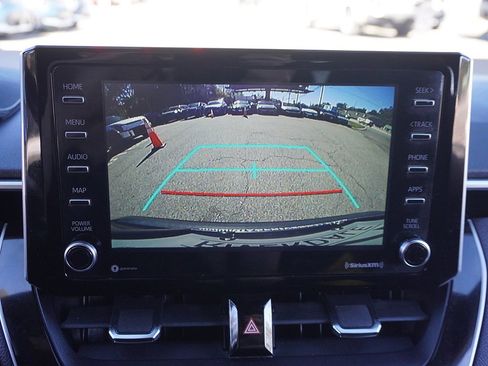 Used 2021 Toyota Corolla SE image 39