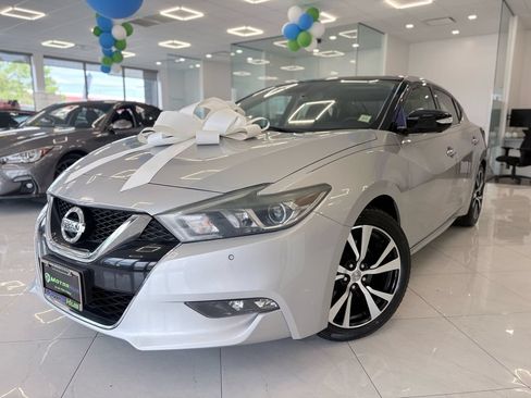 Used 2018 Nissan Maxima Platinum FWD image 1
