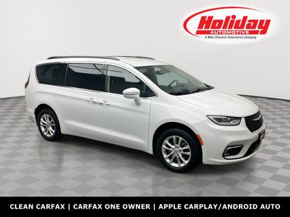 Used 2021 Chrysler Pacifica Touring w/ Cold Weather Group