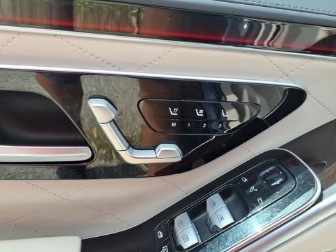 Used 2024 Mercedes-Benz S 580 4MATIC Sedan image 25